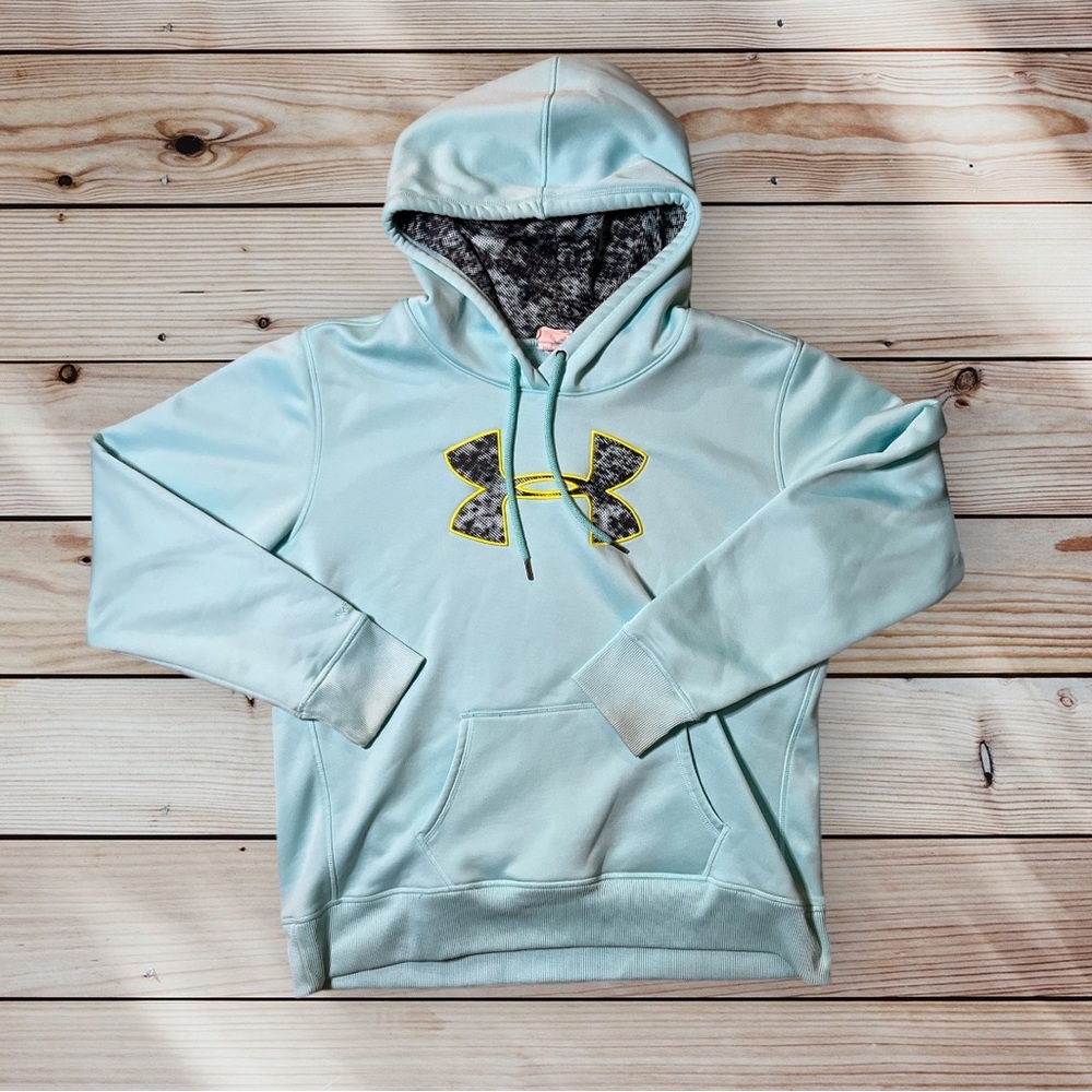 Women’s under Armour hoodie